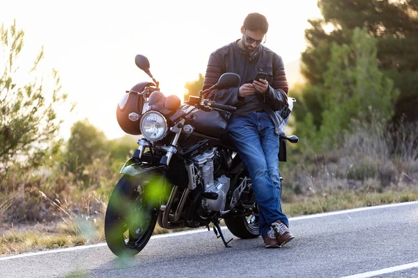 L’assurance moto obligatoire : ce qu’il faut savoir 🏍️📄